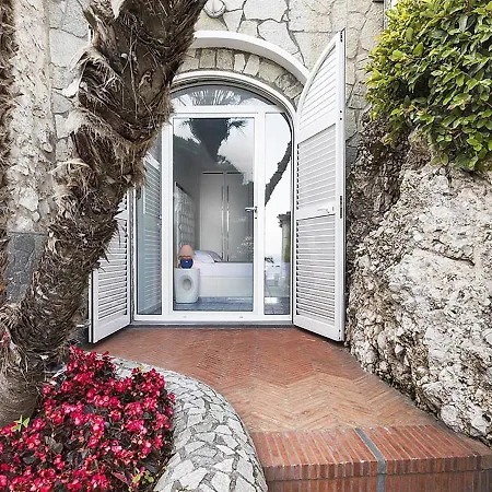 Afrodite Capri